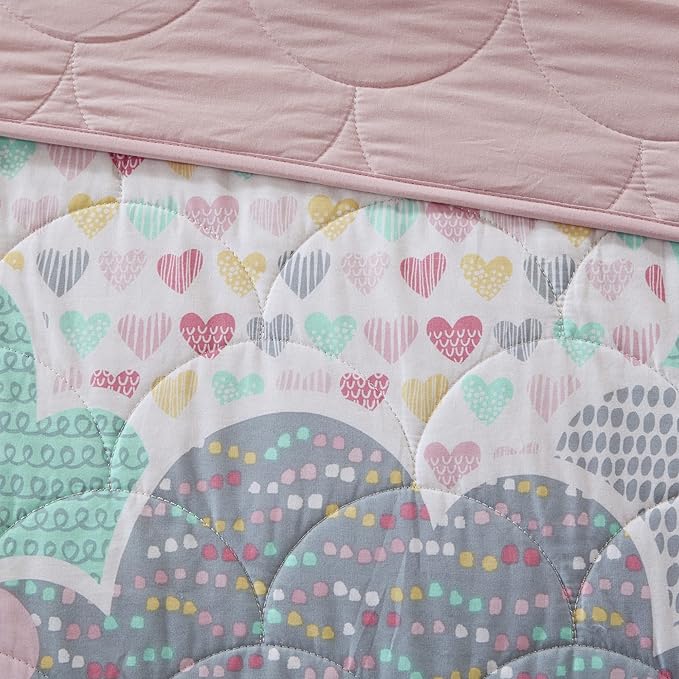 Intelligent Design Kids Reversible Cotton Quilt Set - Vibrant Fun, Playful Print, All Season Children Bedding Coverlet Bedspread, Decorative Pillow, Bedroom Décor, Twin/Twin XL, Cloud Pink 4 Piece
