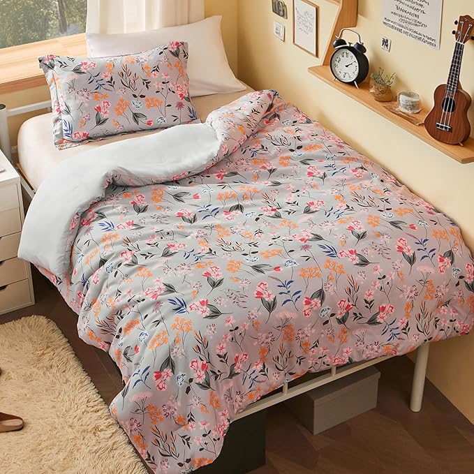 Joiedomi Twin Comforter Set Light Grey, 2 Pieces Floral Twin Bedding Set with 1 Soft Reversible Flower Comforter and 1 Pillow Sham, Bed in a Bag for All Seasons