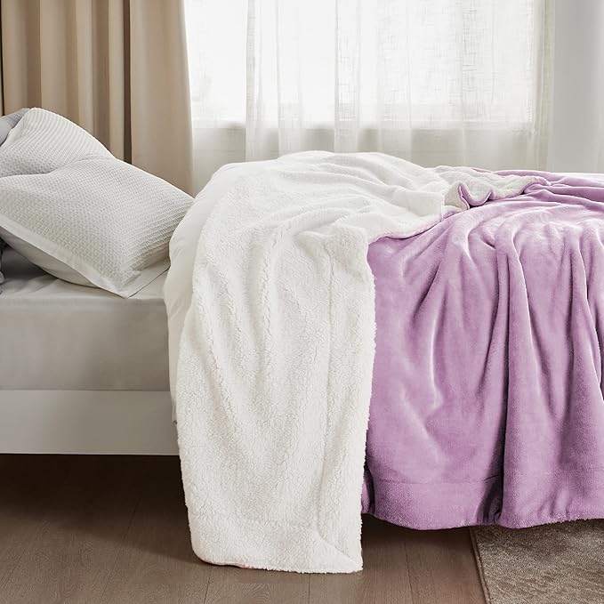 Bedsure GentleSoft Sherpa Fleece Blankets King Size for Bed, Non-Heated, Thick and Warm Throw for Girls and Women, Soft Fuzzy Plush King Blanket for Winter, Lilac, 108x90 Inches