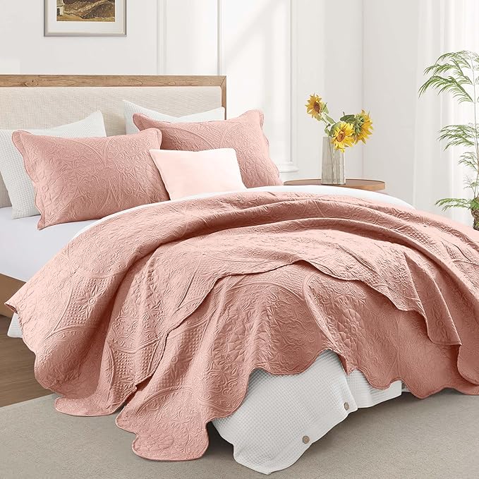 IR Imperial Rooms 8 Pack Quilt King Size Bedding (106" x 96") - Bulk Wholesale for Hotels, Guest Bedroom & Airbnbs - Lightweight Microfiber Reversible Floral Embossed Quilts Bedspreads (Peach)