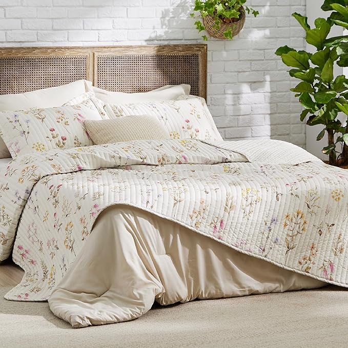 Bedsure Floral Quilt King Size - Reversible Autumn Botanical Quilt Bedding Lightweight Microfiber Bedspread, Soft Coverlet for All Seasons (106"x96")