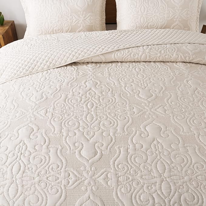 Travan 3-Piece Queen Quilt Set Quilted Bedspread Oversized Microfiber Lightweight Bedspread Coverlet Set with Shams Bedding Set for All Season, Beige, Queen Size