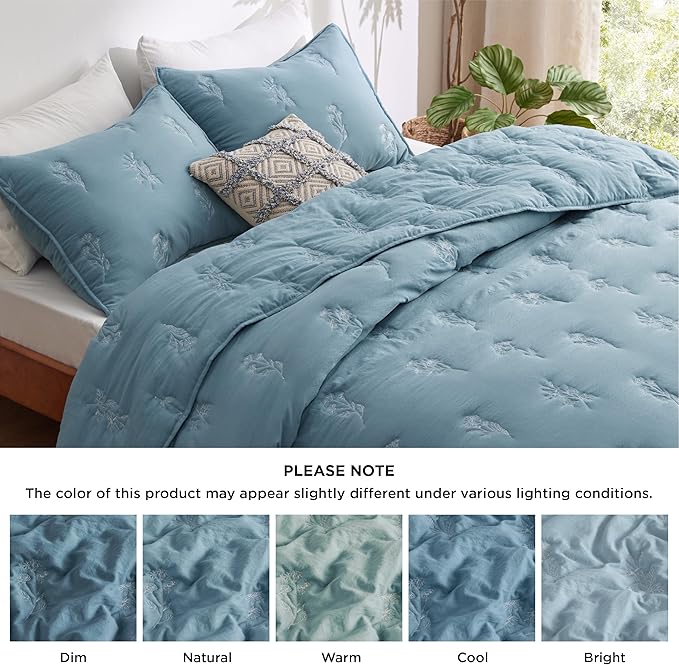 Bedsure Cloud Quilt King Size, Botanical Floral Quilt for Modern Farmhouse Bedding, Super Soft Bedspread King Size, Blue Lightweight Comforter 106x96 Inch