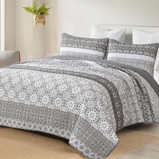 WONGS BEDDING Grey Boho Quilt Queen Set,Bohemian Floral Striped Patchwork Bedspread Coverlet Set with 2 Pillowcases,Lightweight Microfiber Bohemian Bedding Set Queen 96"×90"