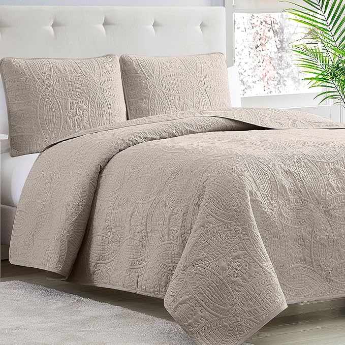 Mellanni Twin Bedspread Coverlet Set - Bedding Cover with Sham - Ultrasonic Quilting Technology - 2 Piece Oversized Quilt Set - Bedspreads & Coverlets (Twin, Beige)