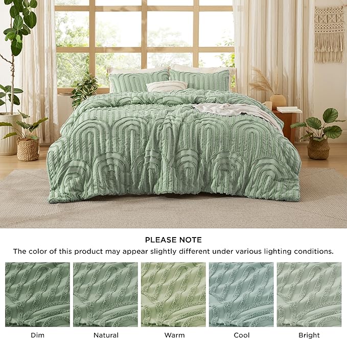 Bedsure Boho Tufted Green Comforter Set Queen Size, GentleSoft™ 3 Pieces Boho Farmhouse Decor Bedding, Arch Shabby Chic Bedding for All Seasons, 1 Bed Comforter, 2 Pillow Shams, 90x90 Inches