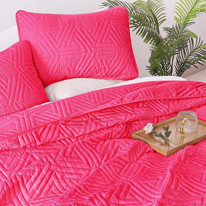 Whale Flotilla Soft Queen Size Quilt Set for All Seasons, 3-Piece Ultrasonic Geometric Quilts Bedding Set, Lightweight Reversible Bedspread, Coverlet, Bed Cover with 2 Pillow Shams, Hot Pink
