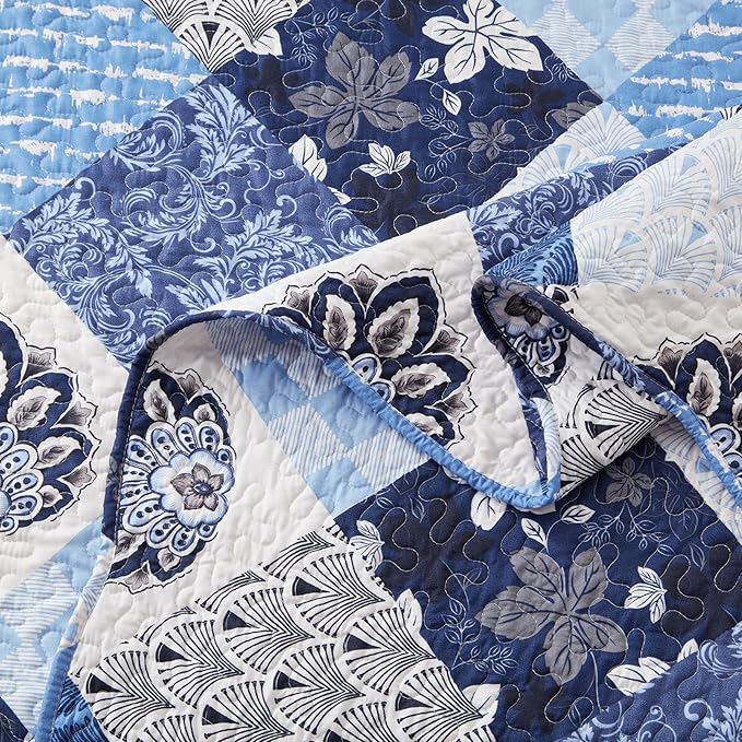 Full/Queen Size Quilt Set 3 Pieces Lightweight Reversible Bedspread-90''x98'' Soft Patchwork Floral Coverlet Luxurious Warm Microfiber Bed Cover All Seasons Blue Bedding Set(1 Quilt,2 Pillow Shams)