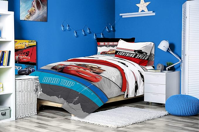Jay Franco Disney Pixar Cars Racing Machine 7 Piece Full Bed Set - Includes Comforter & Sheet Set - Bedding Features Lightning McQueen - Super Soft Fade Resistant Microfiber