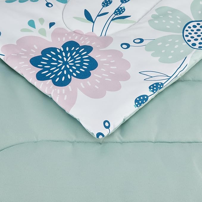 Amazon Basics 2 Piece Microfiber Kid's Comforter and Pillow Sham Set, Toddler, Purple Flowers, Floral