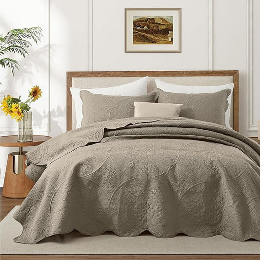 IR Imperial Rooms California King Quilt Bedding Set Size (118"x106") + 2 Pillow Shams (20" x 36"+ 2") - 3 Pcs All Season Reversible Microfiber Coverlet Embossed Floral Quilt Bedspread (Beige)