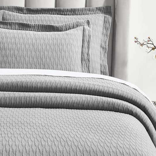 Superior 3 Piece Cotton Bedspread Set, Home Bed Decor, Decorative Bed Spread, 2 Pillow Shams, Medium Weight Blanket, Matelasse Coverlet, Bedding Essentials, Calvert Collection, California King, Grey
