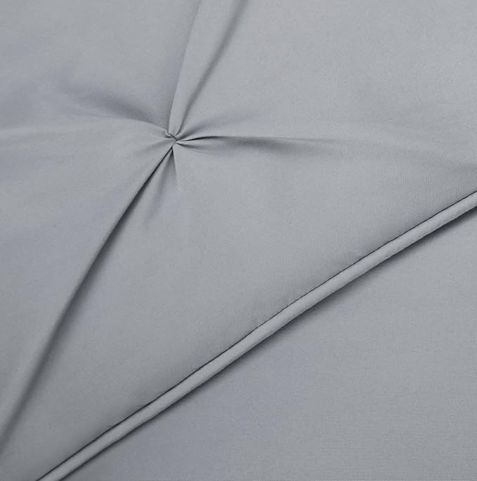 Amazon Basics Soft, Lightweight King Size Comforter Sets, All-Season Down-Alternative 3-Piece Bedding Set, Pinch Pleat Design, Dark Grey