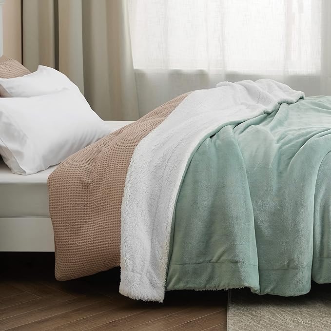 Bedsure GentleSoft Sherpa Fleece Throw Blanket for Couch, Non-Heated, Thick and Warm Throw for Women and Men, Soft Fuzzy Plush Blanket for Winter, Sage Green, 50x60 Inches