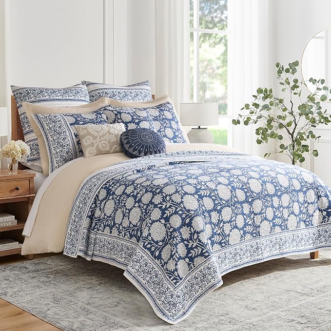 Levtex Home Adare Denim Reversible Twin/Twin XL Quilt Set (68x86in) with 1 Pillow Sham (26x20in) - Floral Bedding - Blue White - Cotton Twin Size Quilt Bedding Set - Lightweight, Soft, Pre-Washed