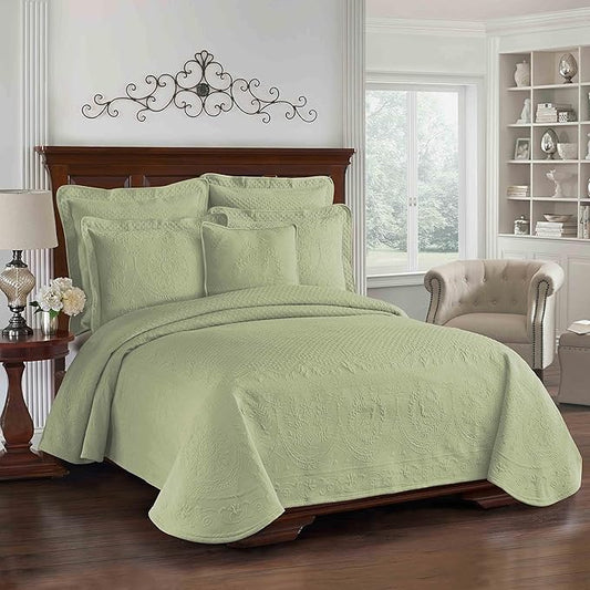 King Charles Modern Farmhouse Floral Matelasse Coverlet, Full/Queen, Sage