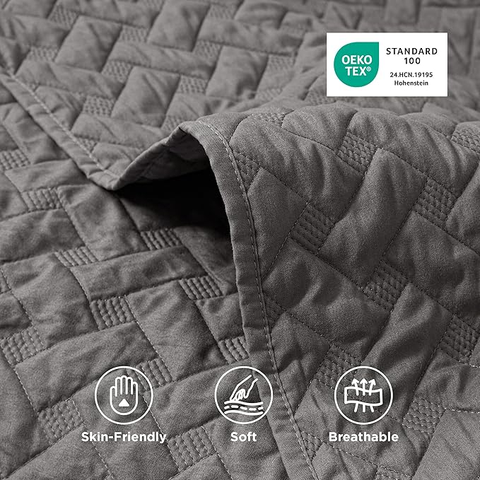 Bedsure Quilts Oversized King Size - Lightweight Bedspreads Oversized King Size with Basket Weave Pattern, Soft Quilt Bedding, Grey Comforter Coverlet for All Seasons (120" x 120")