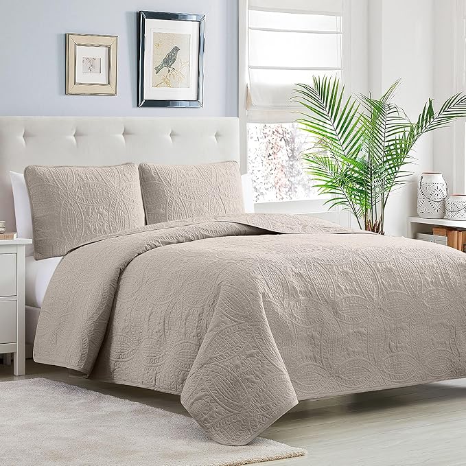 Mellanni Twin Bedspread Coverlet Set - Bedding Cover with Sham - Ultrasonic Quilting Technology - 2 Piece Oversized Quilt Set - Bedspreads & Coverlets (Twin, Beige)