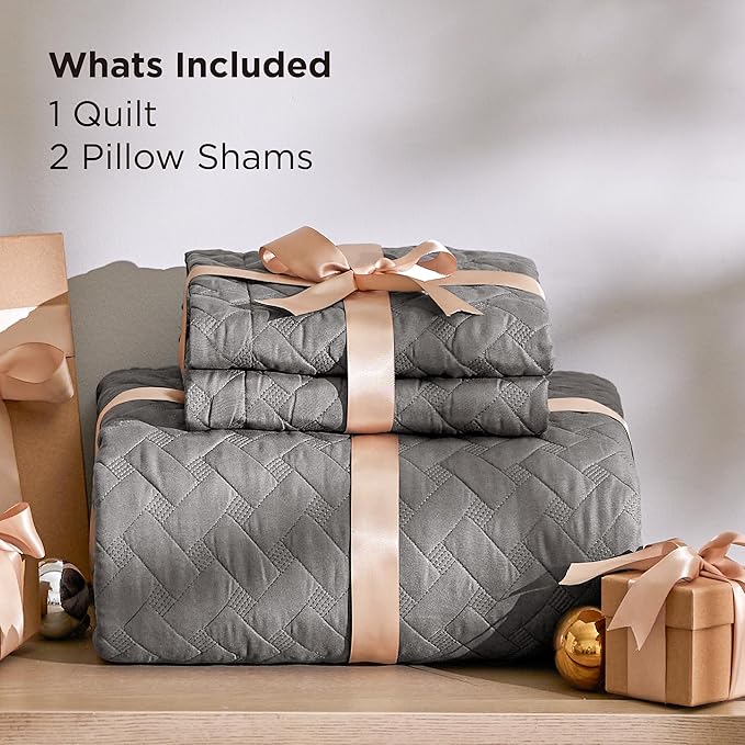 Bedsure Quilts California King Size - Lightweight Bedspreads Cal King Size with Basket Weave Pattern, Soft Quilt Bedding, Grey Comforter Coverlet for All Seasons (111" x 106")