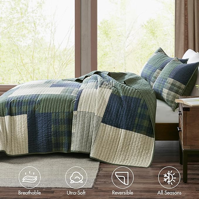 Woolrich Mill Creek Reversible Quilt Set - Cottage Styling Reversed to Solid Color, All Season Lightweight Coverlet, Cozy Bedding Layer, Matching Shams, Oversized King/Cal King, Plaid Green 3 Piece