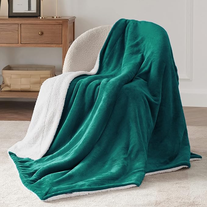 Bedsure GentleSoft Sherpa Fleece Twin Size Blanket for Couch, Non-Heated, Thick and Warm Throw for Women and Men, Soft Fuzzy Plush Twin Christmas Blanket for Winter, Forest Green, 60x80 Inches