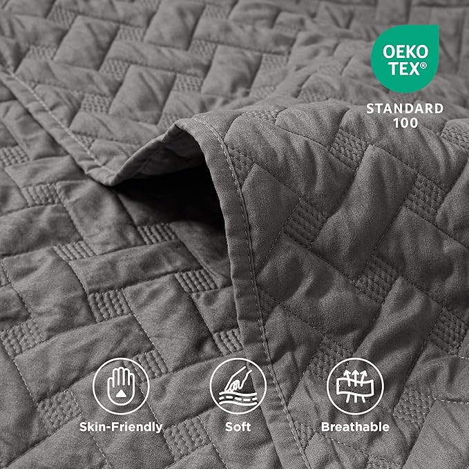 Bedsure Quilts Oversized King Size - Lightweight Bedspreads Oversized King Size with Basket Weave Pattern, Soft Quilt Bedding, Grey Comforter Coverlet for All Seasons (120" x 120")