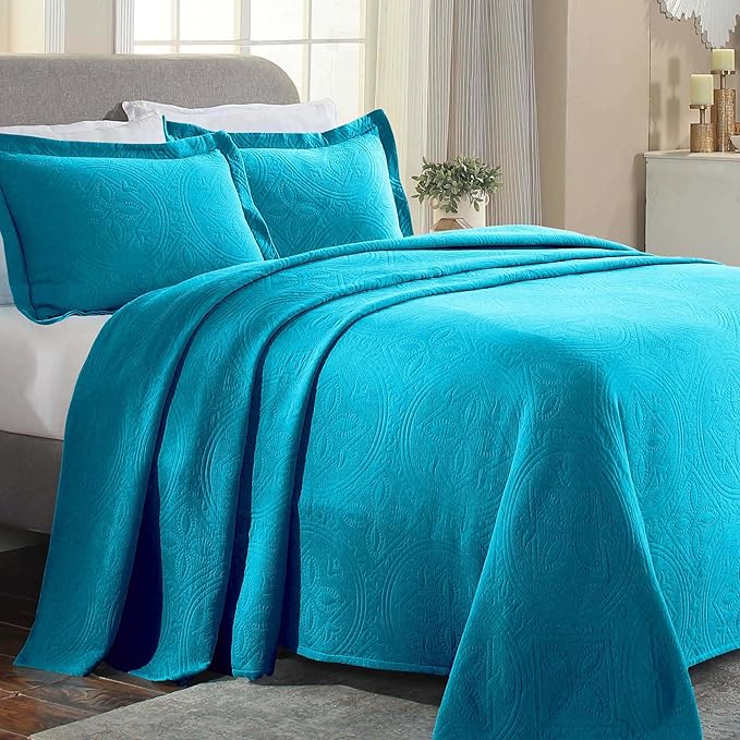 Superior 2 Piece Celtic Circles Cotton Bedspread Set, Decorative Bed Spread, Home Bed Decor, 1 Pillow Sham, Medium Weight Blanket, Matelasse Coverlet Bedding, Wedding Ring Design, Queen, Peacock Blue