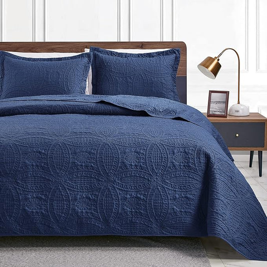 Love's cabin Oversized King Size Quilt Bedding Set Navy Bedspreads - Oversized King Lightweight Bedspread Comforter - Coin Pattern Coverlet for All Season - 3 Pieces (1 Quilt, 2 Pillow Shams)