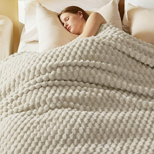Bedsure King Size Blanket for Bed - 350GSM Fluffy Plush Bubble Blanket King for Home Room Decor, GentleSoft Cute Fleece Soft Cozy Gifts for Women Girls, Beige, 108x90 Inches
