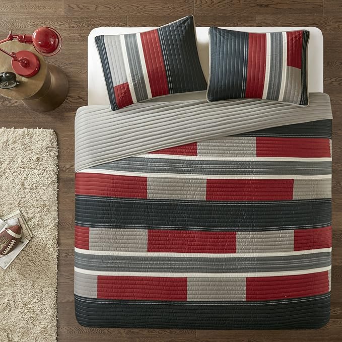 Comfort Spaces CS14-0864 3 Piece Quilt Coverlet Bedspread All Season Lightweight Hypoallergenic Pipeline Colorblock Kids Bedding Set, Full/Queen, Pierre Black/Red Stripe