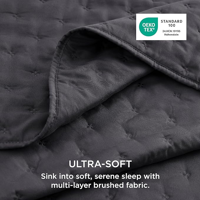 Bedsure Quilts Queen Size - Charcoal Bedspread Queen Size & Lightweight Comforter, Modern Coverlet with Clover Pattern, Ultra Soft All-Season Bedding, 90 x 96 Inches