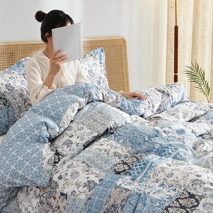 PHF Ultra Soft Floral Duvet Cover Queen Size, Printed boho Bedding Set 3 Pieces, Comfy Farmhouse Reversible Paisley Pattern Duvet Cover Set with 2 Pillow Shams, Zipper Closure and 8 Ties, 90"x90",Blue