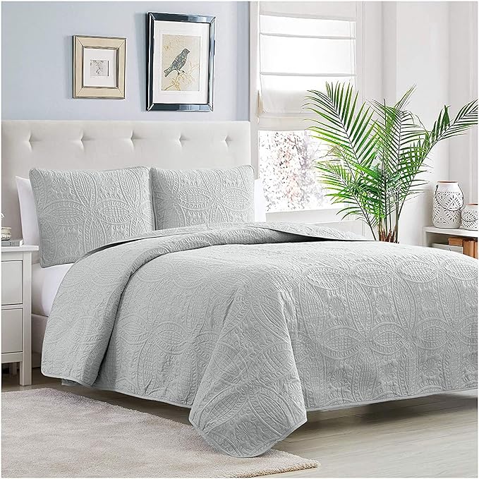 Mellanni King Bedspread Coverlet Set - Bedding Cover with Shams - Ultrasonic Quilting Technology - 3 Piece Oversized Quilt Set - Bedspreads & Coverlets (King, Light Gray)