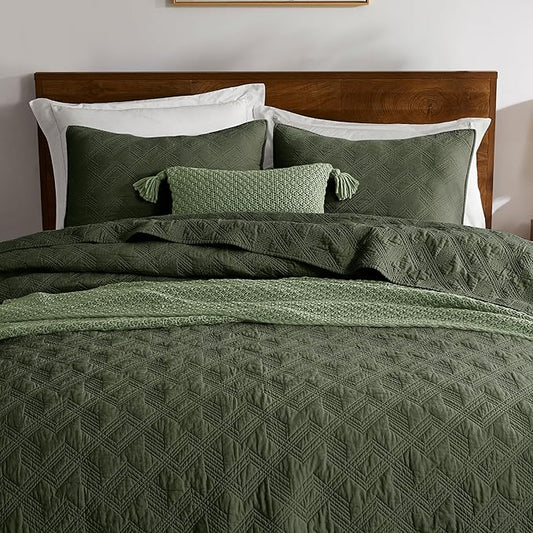 WDCOZY 100% Cotton King Size Quilt Set - Olive Green Pre-Washed Soft Lightweight Modern Bedspread, Farmhouse Country Rustic Coverlet, Textured Like Linen, Shabby Chic Gauze Bedding, 3 Pieces