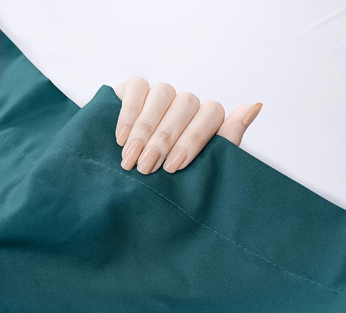 Utopia Bedding Flat Sheet - Soft Brushed Microfiber Fabric - Shrinkage & Fade Resistant Top Sheet - Easy Care - 1 Flat Sheet Only (King, Teal)