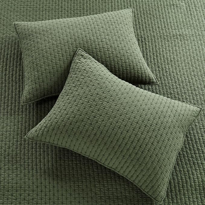 Levtex Home Cross Stitch Reversible Full/Queen Quilt Set (88x92in) and 2 Pillow Shams (26x20in) - Stitch Texture - Forest Green - Cotton Full/Queen Size Quilt Bedding Set - Lightweight Soft Pre-Washed