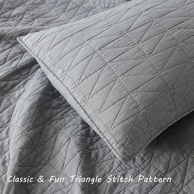 HORIMOTE HOME Quilt Set King Size, Stone-Washed Chic Rustic Grey Coverlet with Classic Triangle Stitched Pattern, Ultra Soft Lightweight Quilted Bedspread for All Season, 3 Pieces