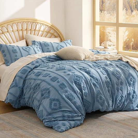 Bedsure Boho Tufted Blue Comforter King Size, GentleSoft™ 3 Pieces Boho Farmhouse Decor Bedding, Exquisite Shabby Chic Bedding for All Seasons, 1 Bed Comforter, 2 Pillow Shams, 104x90 Inches
