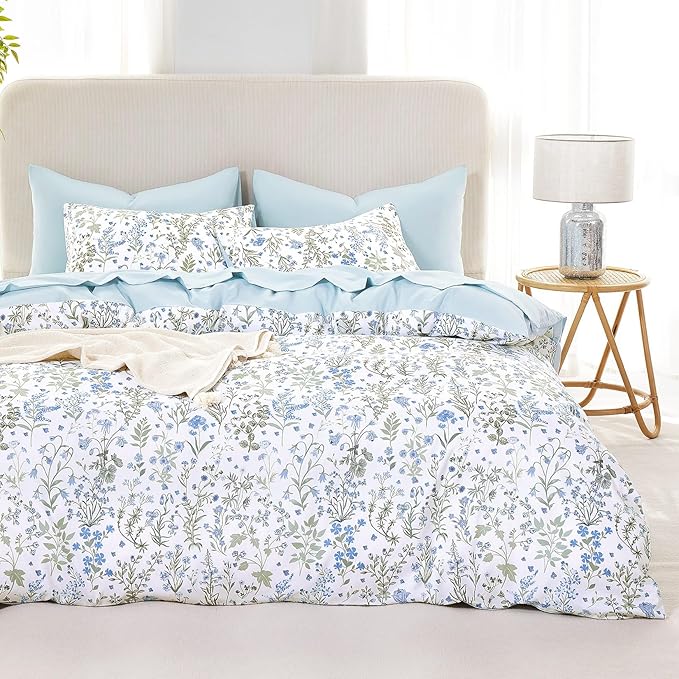 Wake In Cloud - Floral Duvet Cover Set, Shabby Chic Cottage Garden Botanical Flower Style with Elegant Wildflower Pattern, Soft Lightweight Bedding, 3 Pieces, Blue White, Queen Size