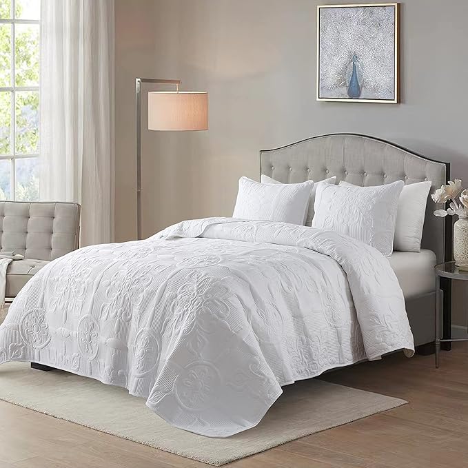 B2EVER White Damask Quilt Queen Size Bedding Sets with 2 Pillow Shams, Boho Bedspread Lightweight Soft Farmhouse Vintage Bohemian Coverlet Retro Jacquard Pattern Bed Cover for All Season, 3 Pieces