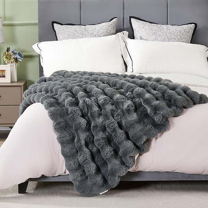 DREAMNINE Oversized Soft Thick Fuzzy Faux Rabbit Fur Throw Blanket Twin Size 60" x 71", Double Sided Comfy Plush Warm Shaggy Fluffy Blankets,Solid Luxury Cozy Cute Furry Blanket for Bed Couch Pet,Grey