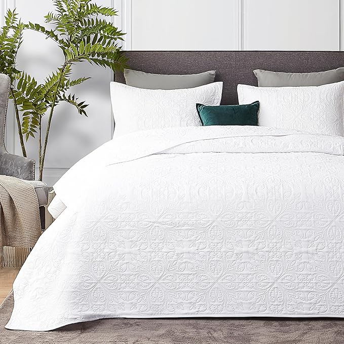 Hansleep White Quilt King Size - Baroque Ultrasonic All Season Bedspread King, Soft Lightweight Coverlet Bedding Set, 3 Pieces (1 Quilt, 2 Pillow Shams)