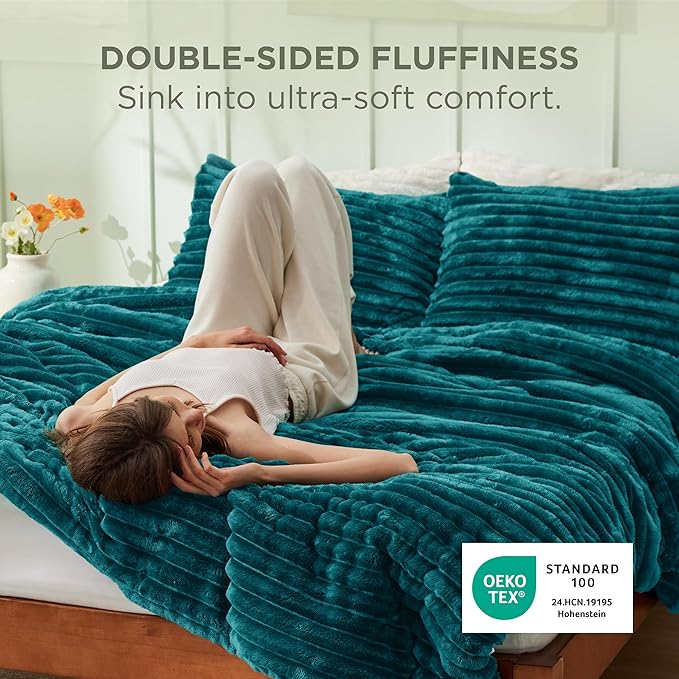 Bedsure Comforter Full Size - GentleSoft™ 3 Pieces Fluffy Double-Side Fleece Comforter Set, Cozy Striped Room Decor Aesthetic, Luxury Teal Full Size Bedding with 2 Pillowcases, 82x86 Inches