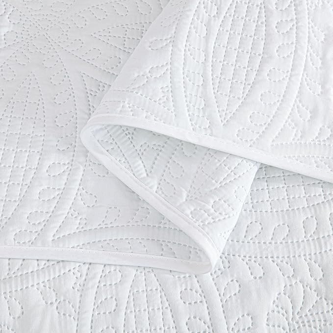Chezmoi Collection 3 Piece 118 by 106" Austin Oversized Bedspread Coverlet Set, King, White