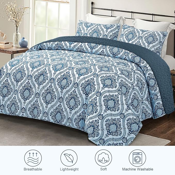 Exclusivo Mezcla Reversible Boho Quilts Queen Size, Blue Bedspreads Lightweight Coverlet All Season Damask Quilt Bedding Set with Printed Floral Pattern (1 Quilt, 2 Pillow Shams)