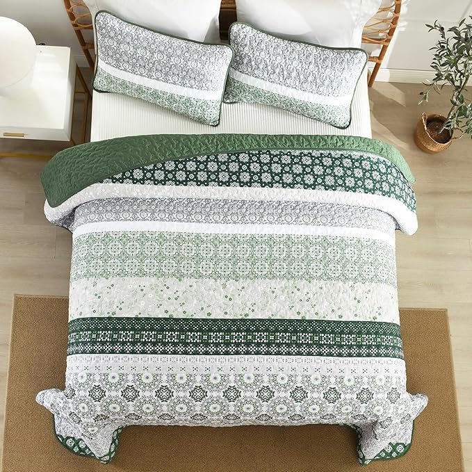 WONGS BEDDING Green Quilt Set Queen Size,Boho Striped Patchwork Bedspread Set,3 Pieces Microfiber Bedding Set for All Seasons (96"x90")