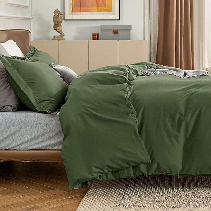 Bedsure Duvet Cover Queen Size - Only Includes 1 Duvet Cover (90"x90"), Hotel Luxury Soft Double Brushed All Season Bedding for Kids & Adults, Zipper Closure, NO Comforter, Olive Green