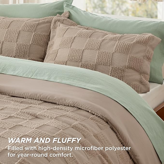 Bedsure Twin/Twin XL Size Comforter Set Khaki, Boho Tufted Bed Set, Checkered Farmhouse Shabby Chic Bedding, 2 Pieces, 1 Plaid Geometric Comforter and 1 Pillow Sham
