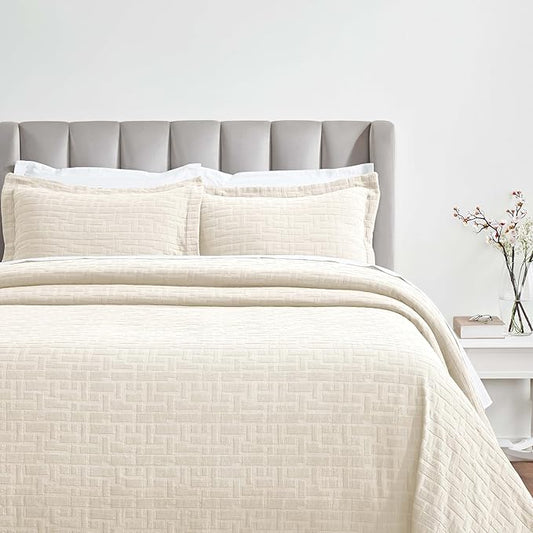 Superior 3 Piece Cotton Bedspread and Sham Set, Home Bed Decor, Decorative Bed Spread, 2 Pillow Shams, Medium Weight, Geometric Matelasse Coverlet, Bedding Essentials, Madrid Collection, Full, Ivory