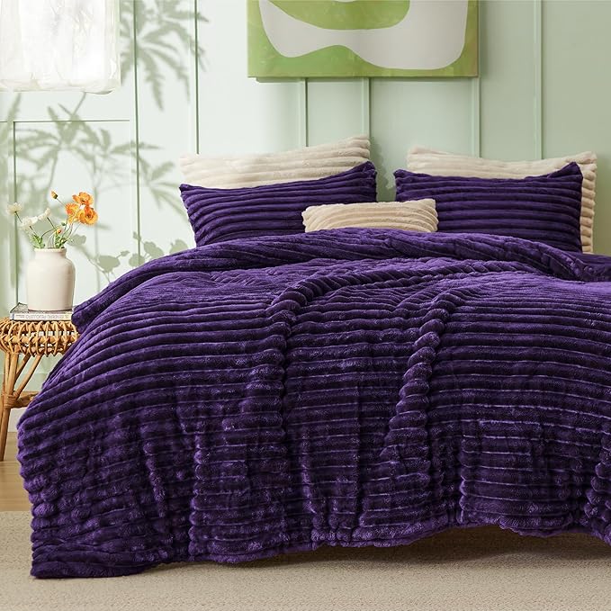 Bedsure Queen Comforter Set - GentleSoft™ 3 Pieces Fluffy Double-Side Fleece Comforter Set, Cozy Striped Room Decor Aesthetic, Luxury Purple Bedding Queen Size with 2 Pillowcases, 90x90 Inches